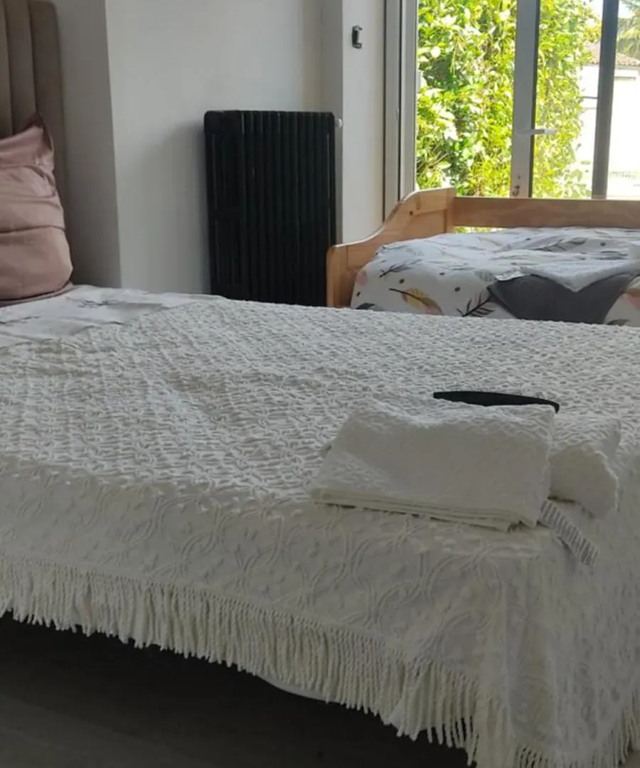 Maison Complete Avec 5 Chambres Montauban 0*,  Fransa